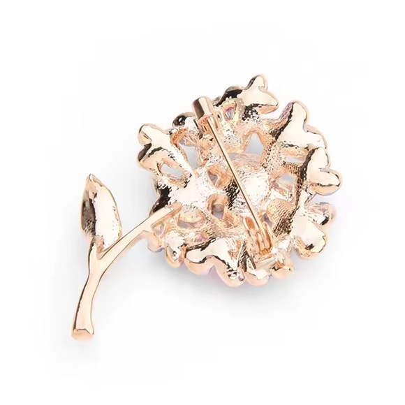 Pink Hydrangea Floral Gold Brooch - Picture 9 of 9